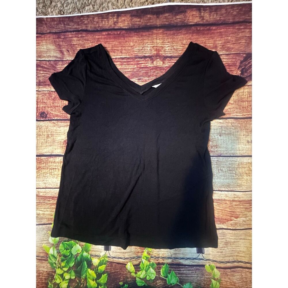 CAbi Black V-Neck Tshirt Size S